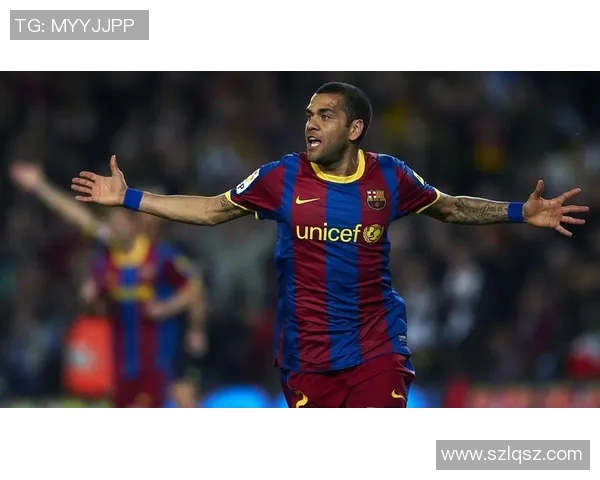 足球明星出世瞬间精彩壁纸分享让你感受绿茵场上的激情与魅力